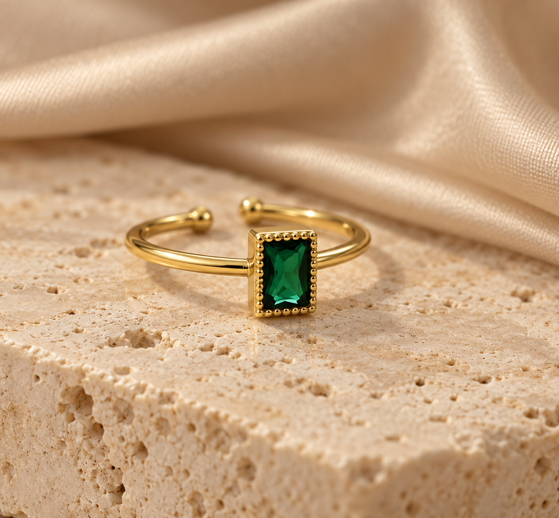 Roselle Solitaire Gold Adjustable Ring