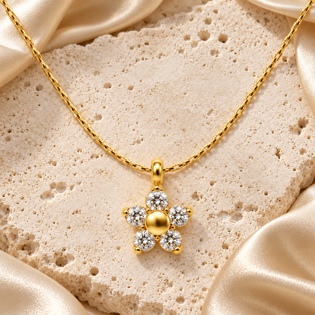 Marielle Daisy Sparkle Gold Necklace