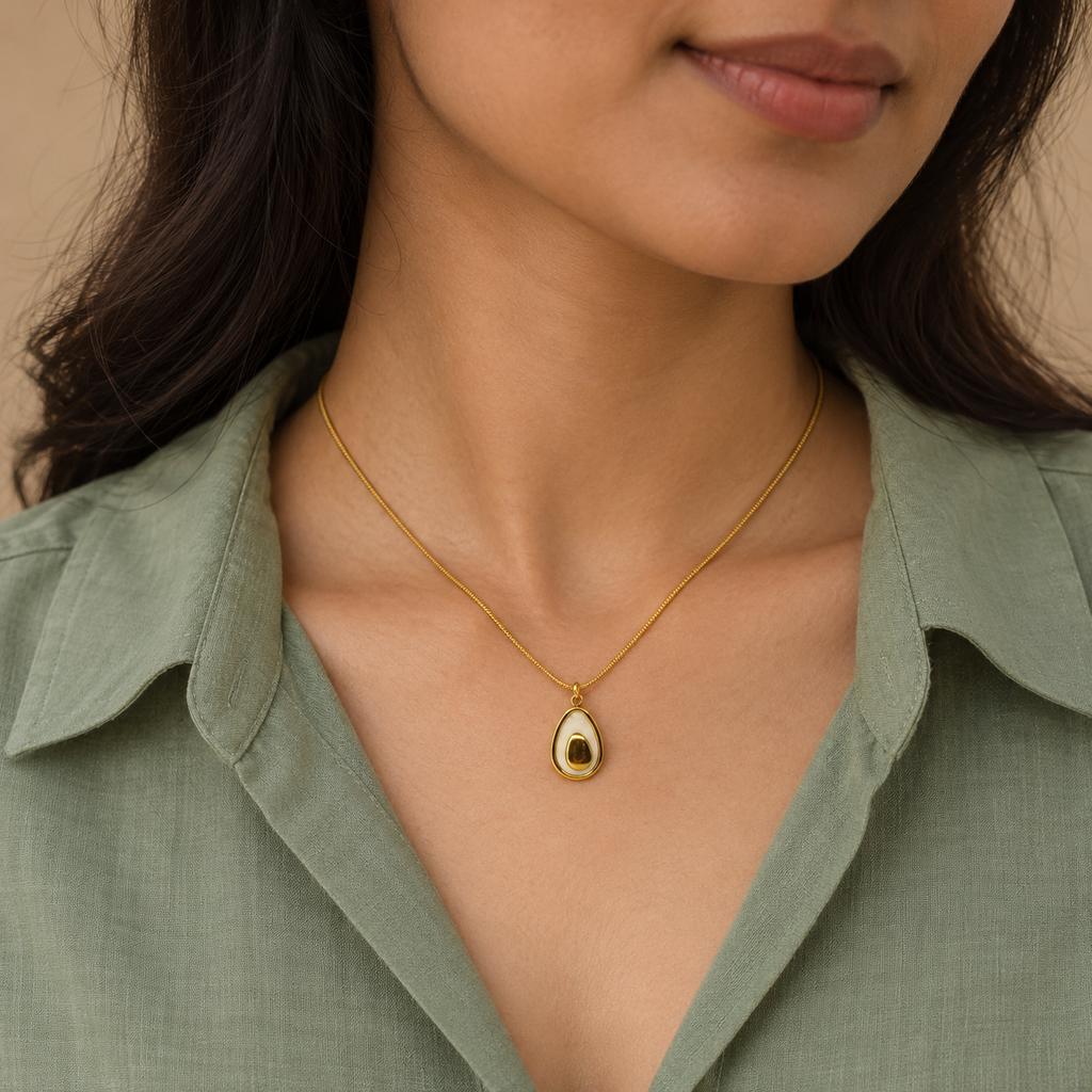 Elara Ivory Dewdrop Gold Necklace