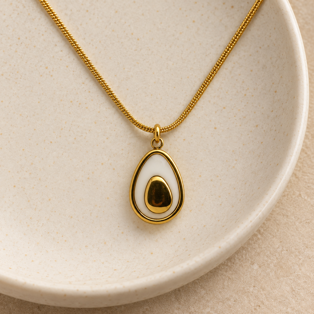 Elara Ivory Dewdrop Gold Necklace