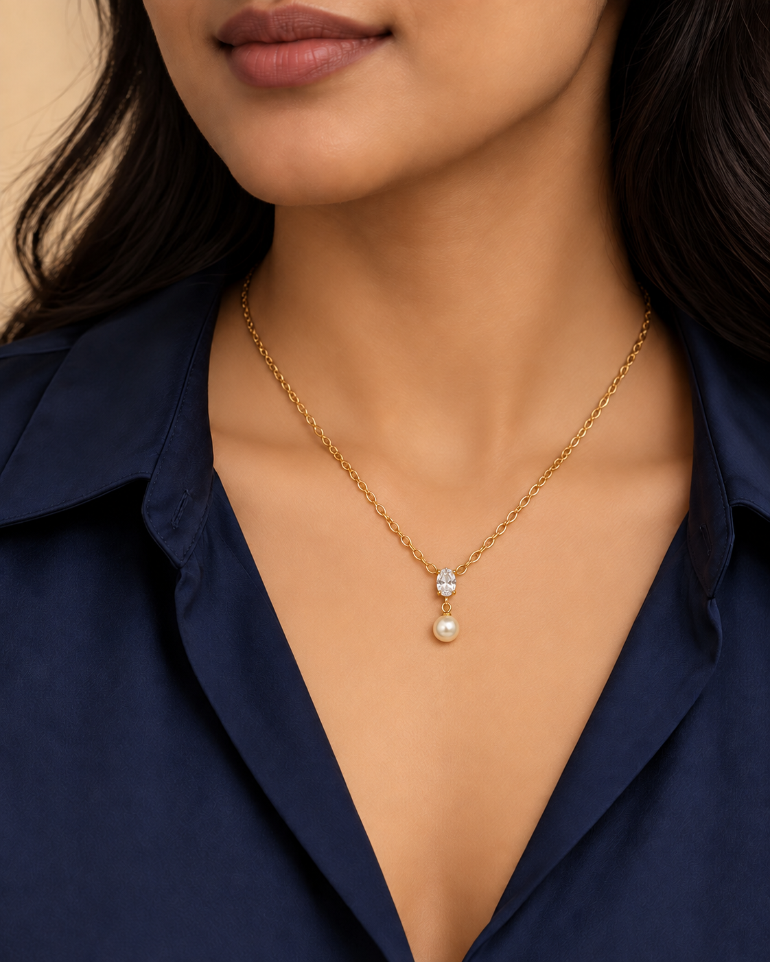 Isla Pearlglow Gold Necklace