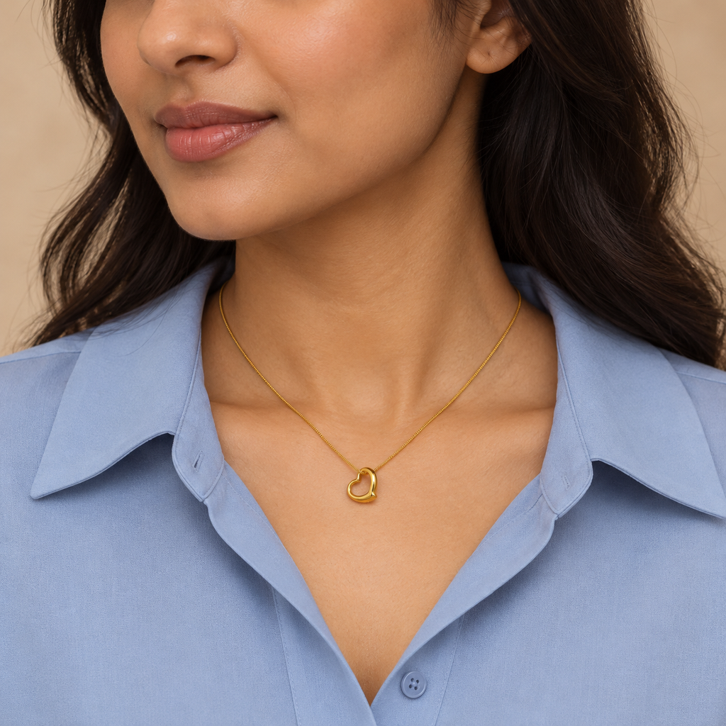Ayla Heartloop Gold Necklace
