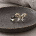 Lyra Pearlflutter Silver Ring